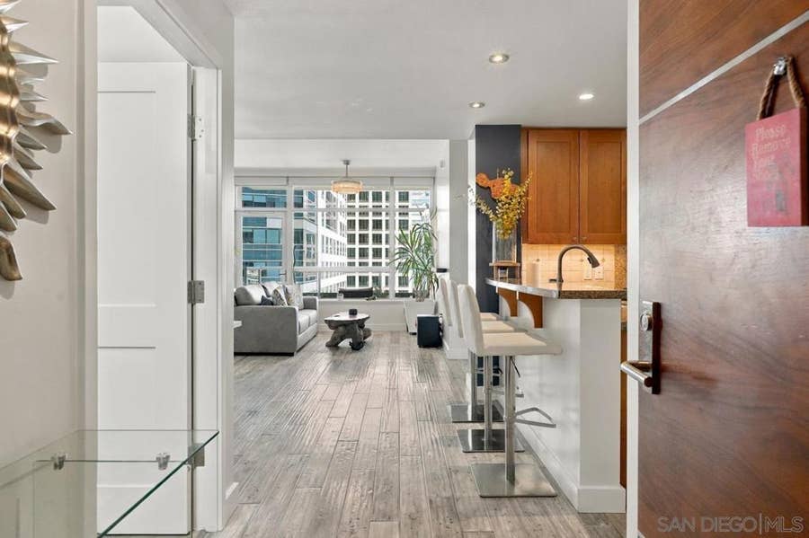 Property photo for 700 W E, #1305, San Diego, CA