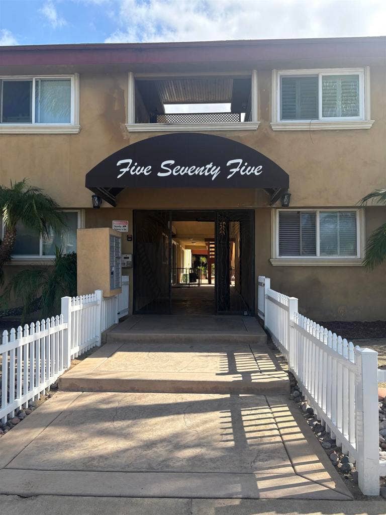 Property photo for 575 7th, #102, Imperial Beach, CA