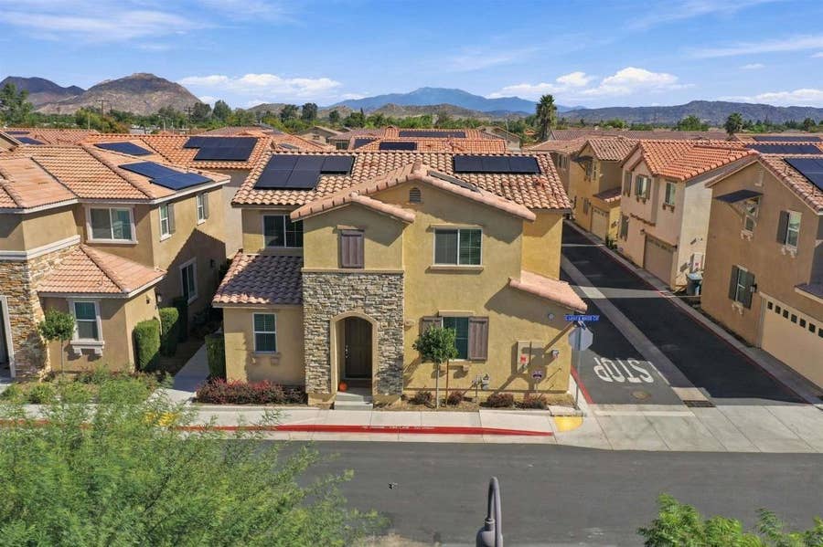 Property photo for 154 Ambrosia Ct, Perris, CA