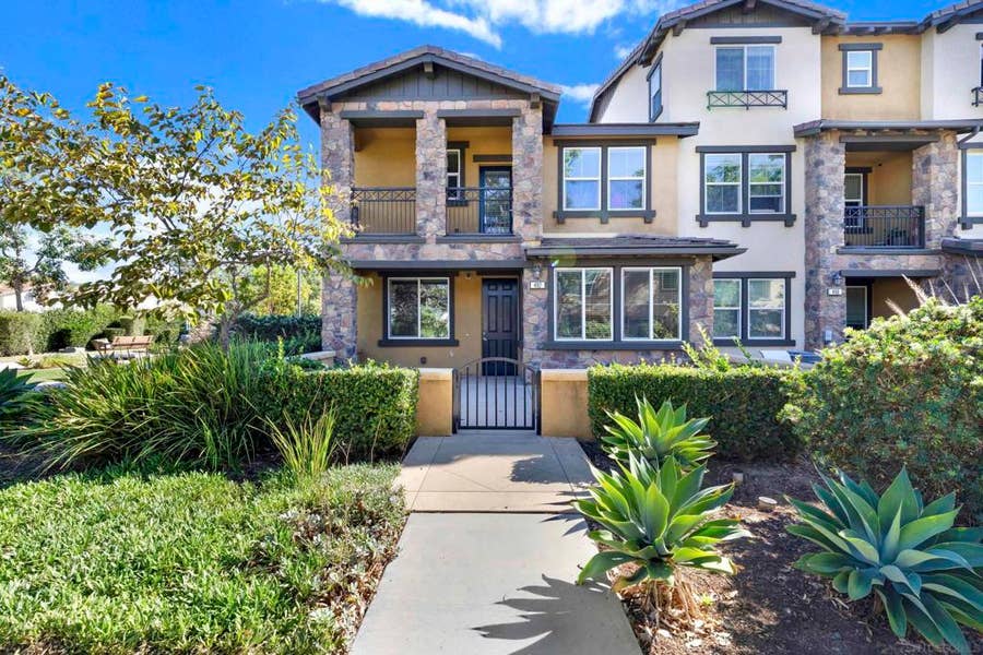 Property photo for 492 Prosperity Dr, San Marcos, CA