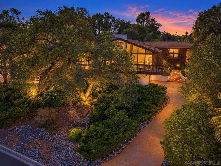 Property photo for 10232 Sage Hill Way, Escondido, CA