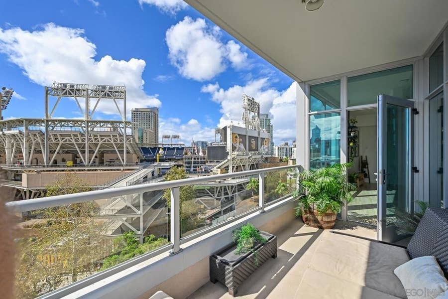 Property photo for 253 10Th, #825, San Diego, CA