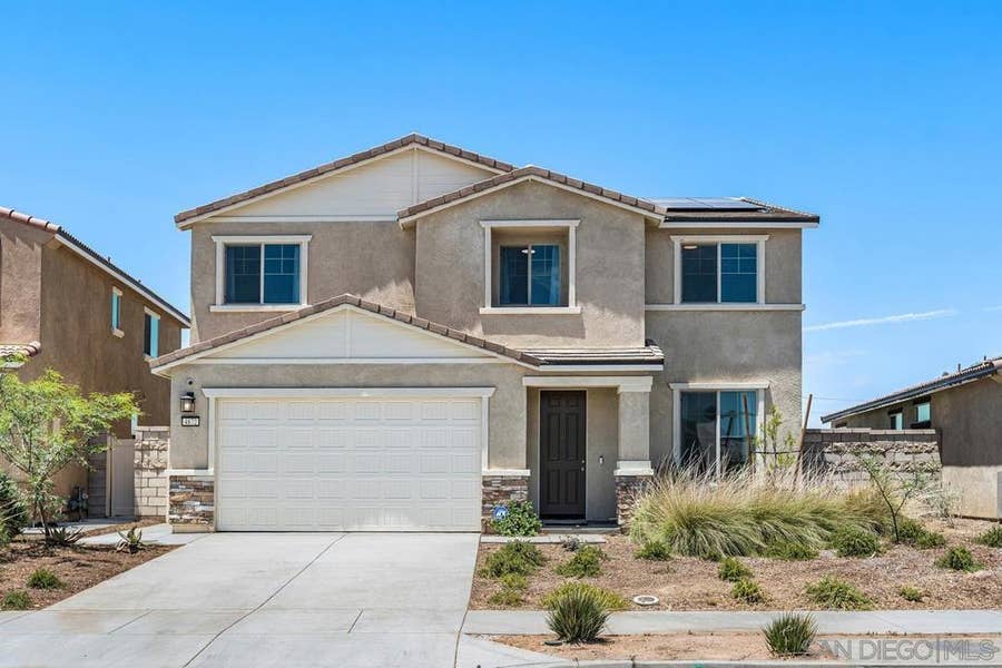 Property photo for 4872 Goldfinch, Hemet, CA