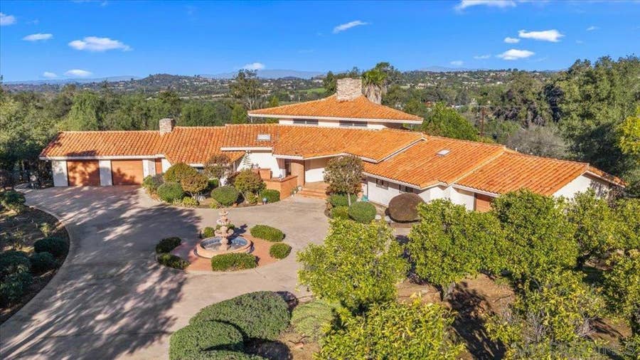 Property photo for 30458 Cool Valley Highlands Rd, Valley Center, CA