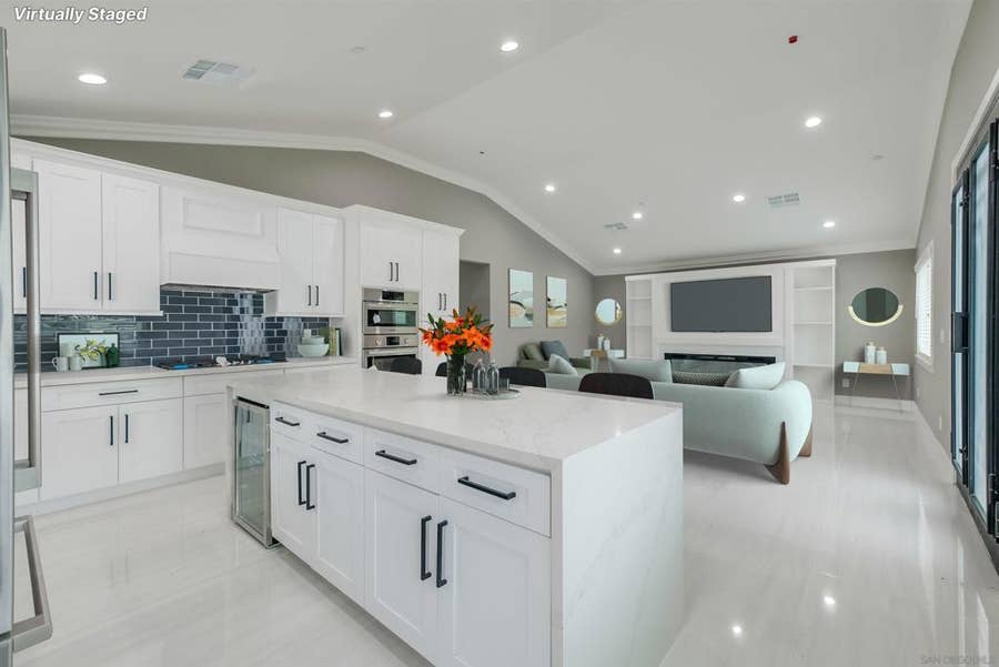 Property photo for 2476 Coolidge, Los Angeles, CA