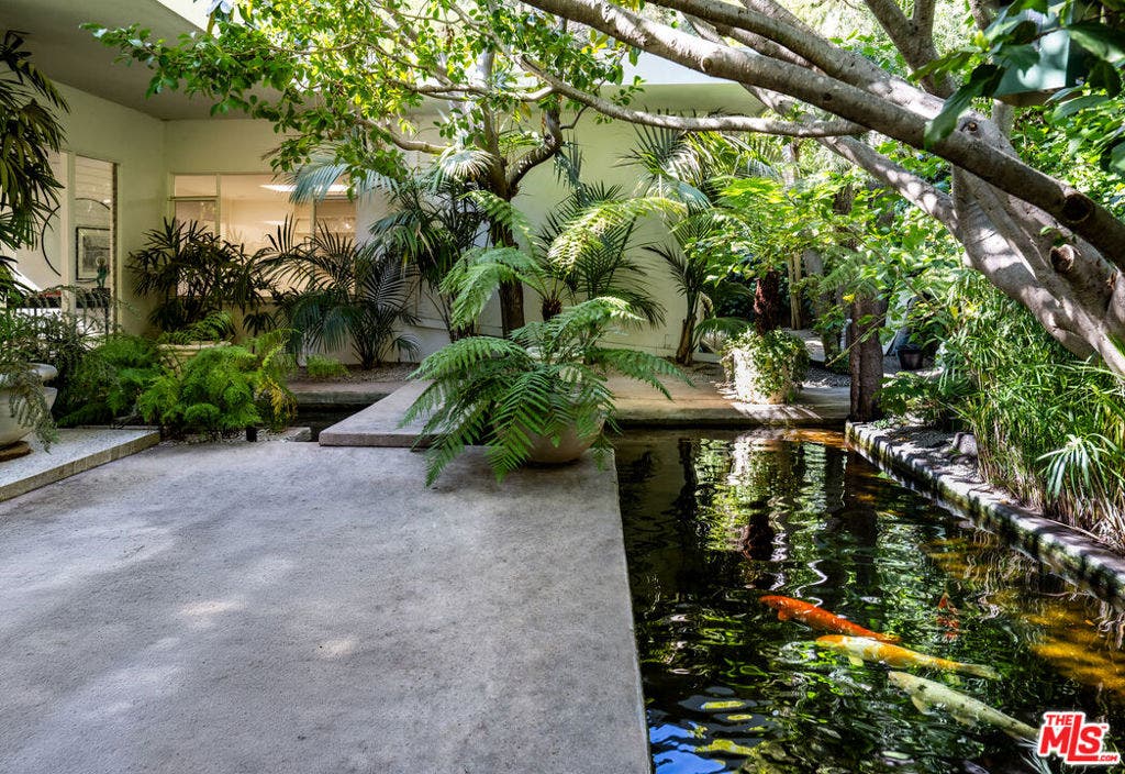 1121 Loma Vista Drive, Beverly Hills, CA 90210 1121 Loma Vista Drive, Beverly Hills, CA 90210