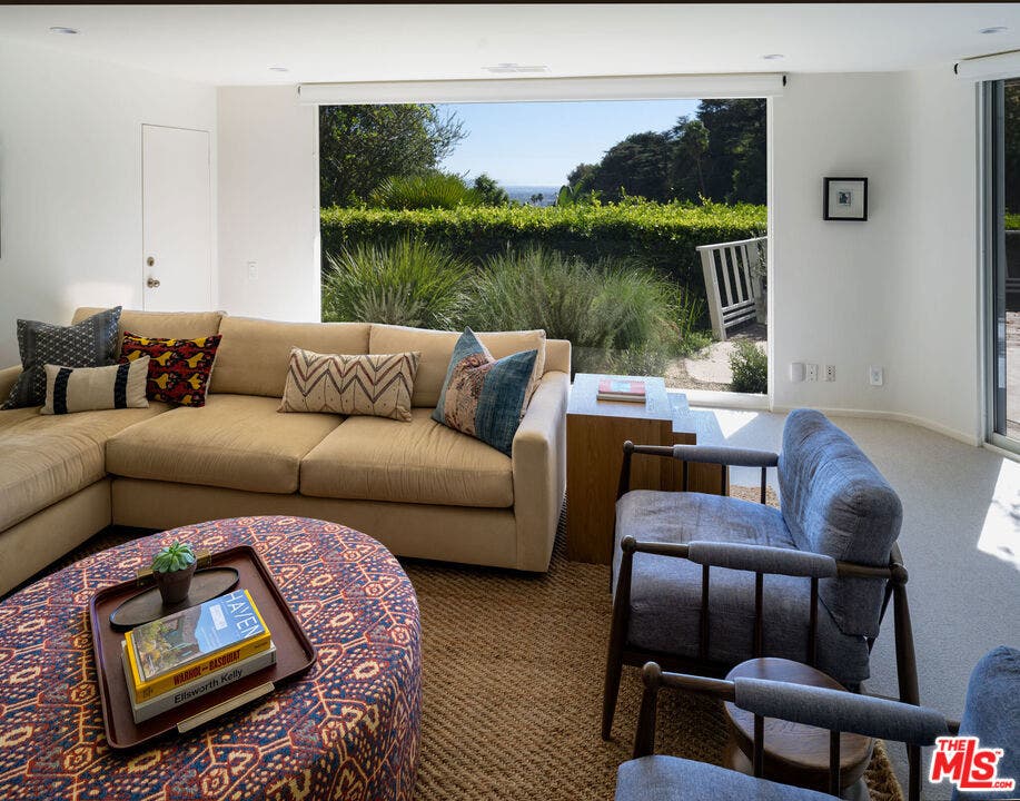 1121 Loma Vista Drive, Beverly Hills, CA 90210 1121 Loma Vista Drive, Beverly Hills, CA 90210