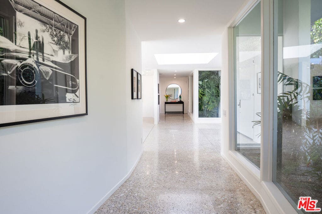 1121 Loma Vista Drive, Beverly Hills, CA 90210 1121 Loma Vista Drive, Beverly Hills, CA 90210