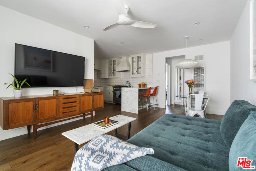 Property photo for 1929 Tamarind Avenue, #8, Los Angeles, CA