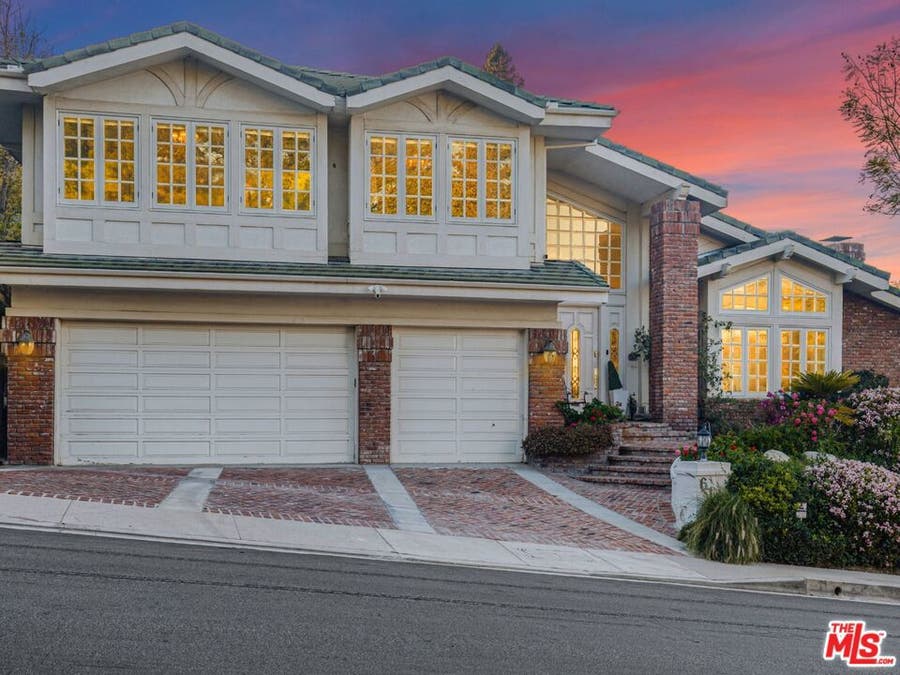 Property photo for 6111 County Oak Road, Woodland Hills, CA