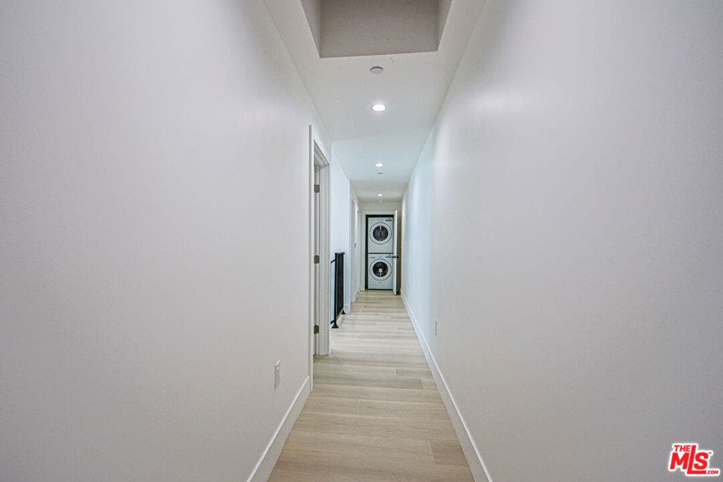 1321 N June Street, #1, Los Angeles, CA 90028 1321 N June Street, #1, Los Angeles, CA 90028