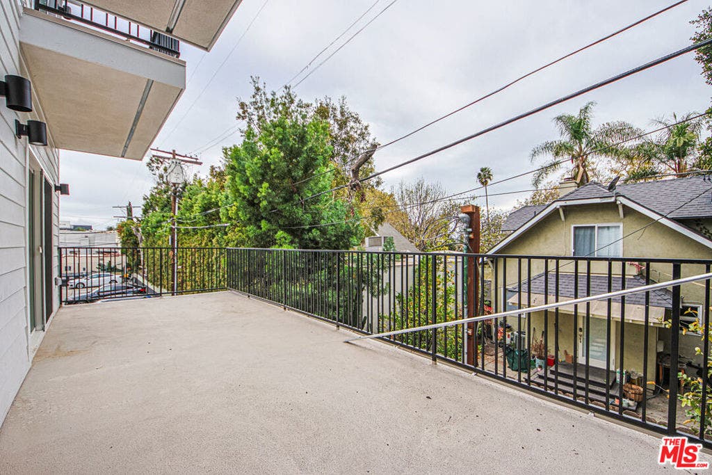 1321 N June Street, #1, Los Angeles, CA 90028 1321 N June Street, #1, Los Angeles, CA 90028