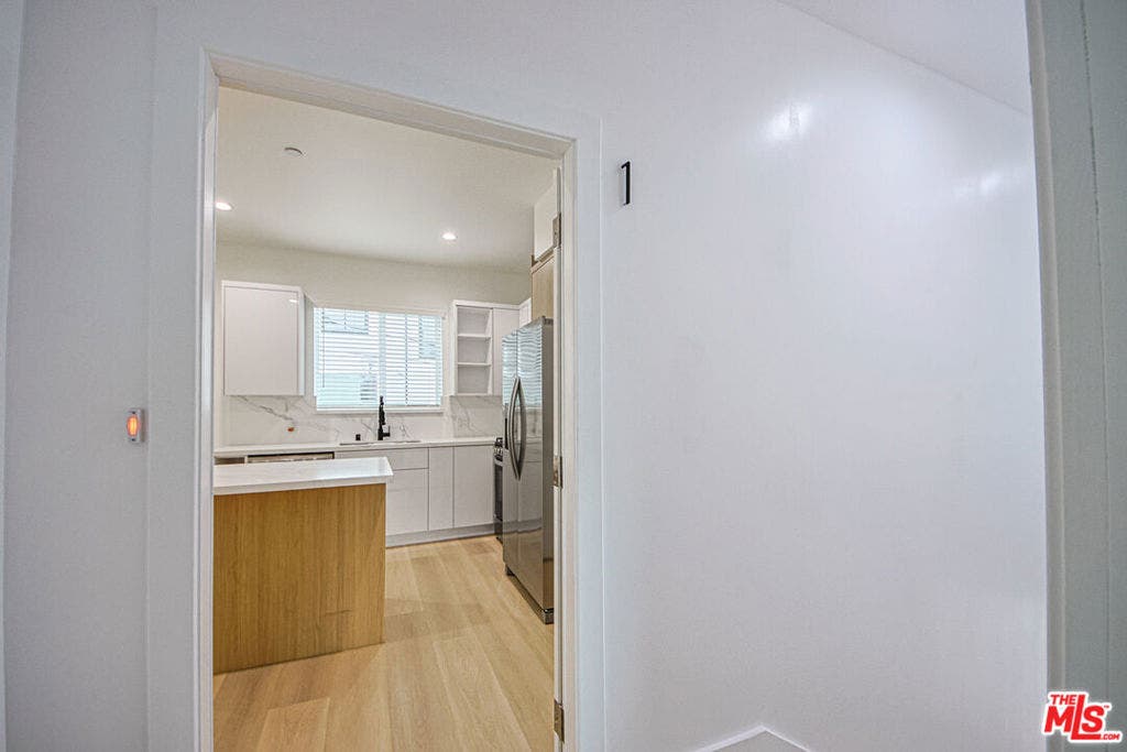 1321 N June Street, #1, Los Angeles, CA 90028 1321 N June Street, #1, Los Angeles, CA 90028