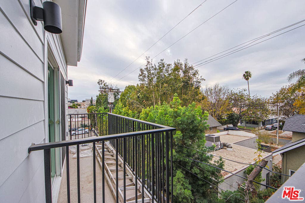 1321 N June Street, #1, Los Angeles, CA 90028 1321 N June Street, #1, Los Angeles, CA 90028