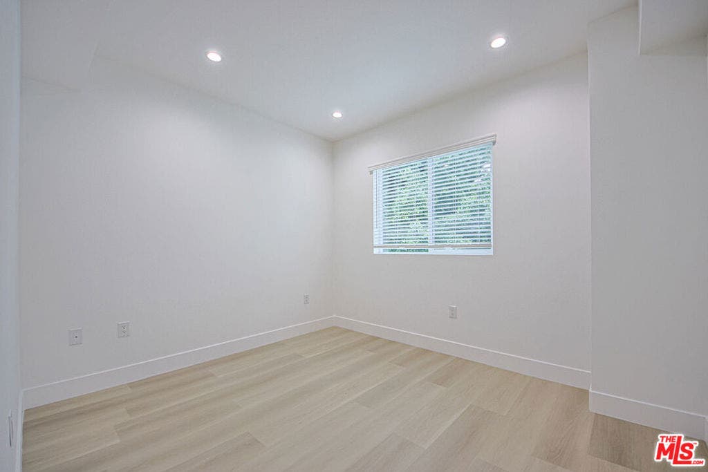 1321 N June Street, #1, Los Angeles, CA 90028 1321 N June Street, #1, Los Angeles, CA 90028