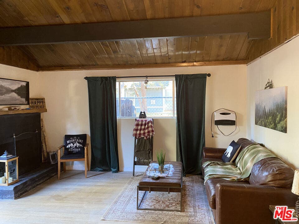 712 San Bernardino Avenue, Sugarloaf, CA 92386 712 San Bernardino Avenue, Sugarloaf, CA 92386