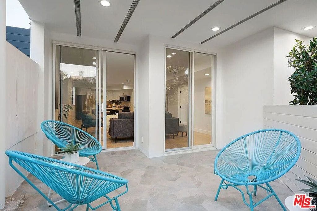 842 11th Street, Santa Monica, CA 90403 842 11th Street, Santa Monica, CA 90403