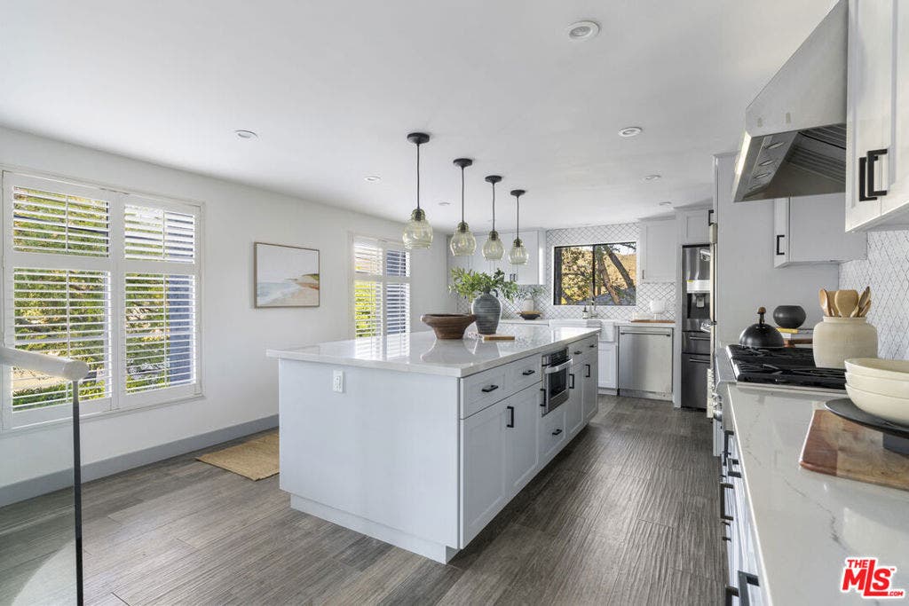 3009 San Gabriel Avenue, Glendale, CA 91208 3009 San Gabriel Avenue, Glendale, CA 91208