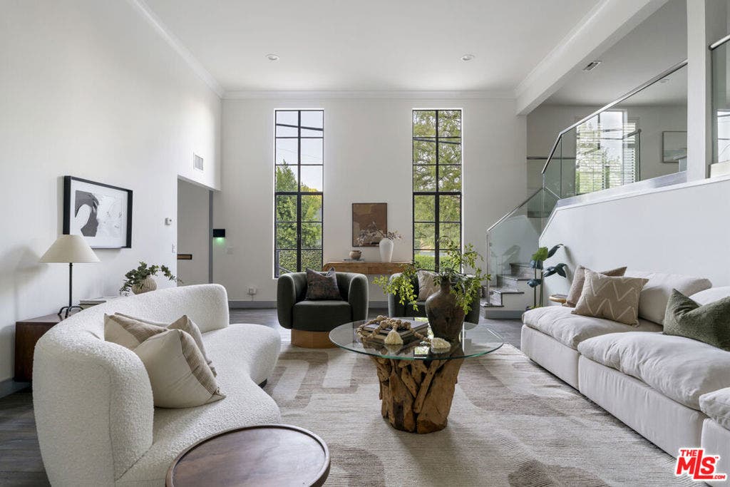 3009 San Gabriel Avenue, Glendale, CA 91208 3009 San Gabriel Avenue, Glendale, CA 91208