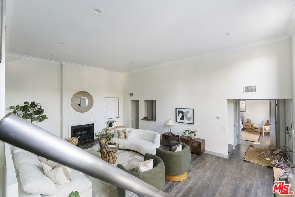 3009 San Gabriel Avenue, Glendale, CA 91208 3009 San Gabriel Avenue, Glendale, CA 91208