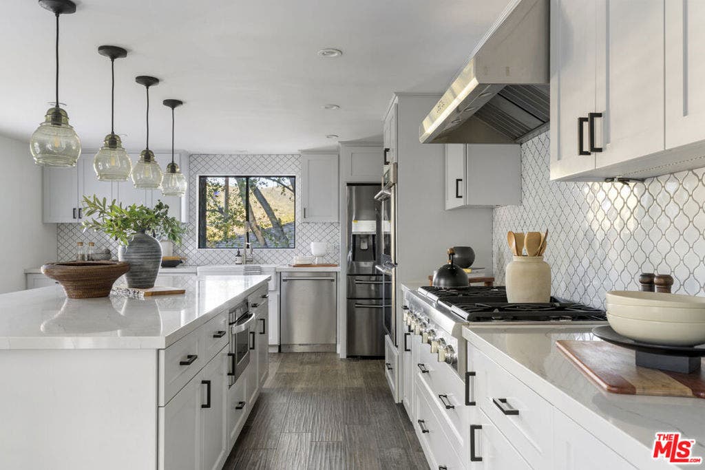 3009 San Gabriel Avenue, Glendale, CA 91208 3009 San Gabriel Avenue, Glendale, CA 91208