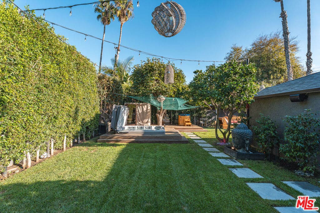 12956 Walsh Avenue, Los Angeles, CA 90066 12956 Walsh Avenue, Los Angeles, CA 90066