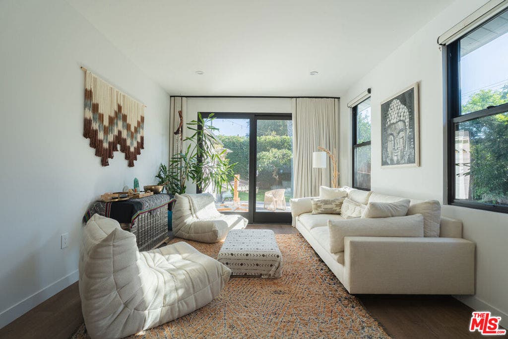 12956 Walsh Avenue, Los Angeles, CA 90066 12956 Walsh Avenue, Los Angeles, CA 90066