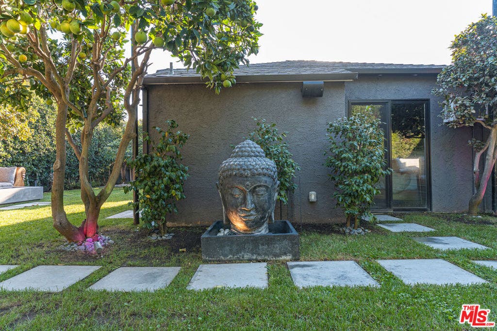 12956 Walsh Avenue, Los Angeles, CA 90066 12956 Walsh Avenue, Los Angeles, CA 90066