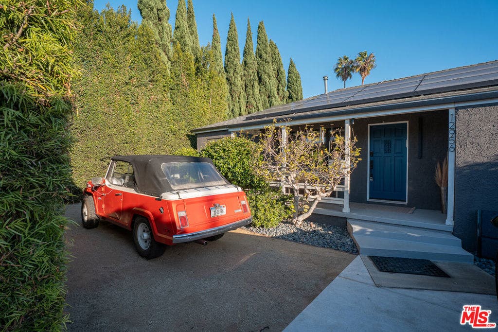 12956 Walsh Avenue, Los Angeles, CA 90066 12956 Walsh Avenue, Los Angeles, CA 90066