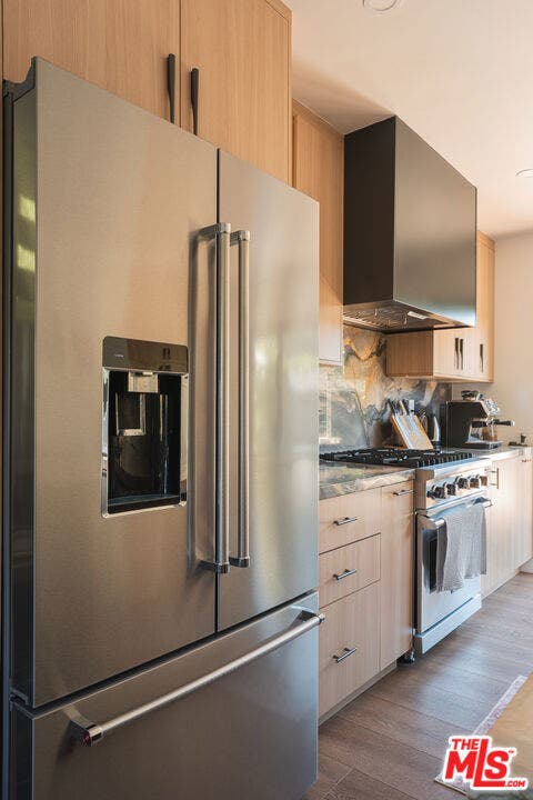 12956 Walsh Avenue, Los Angeles, CA 90066 12956 Walsh Avenue, Los Angeles, CA 90066
