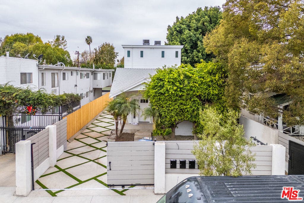 1321 N June Street, #3, Los Angeles, CA 90028 1321 N June Street, #3, Los Angeles, CA 90028