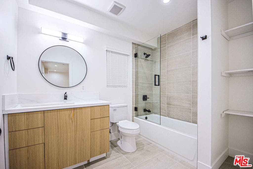 1321 N June Street, #3, Los Angeles, CA 90028 1321 N June Street, #3, Los Angeles, CA 90028