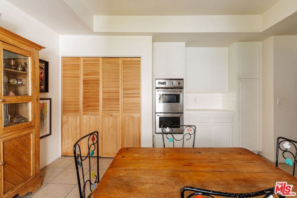 10336 Almayo Avenue, #302, Los Angeles, CA 90064 10336 Almayo Avenue, #302, Los Angeles, CA 90064