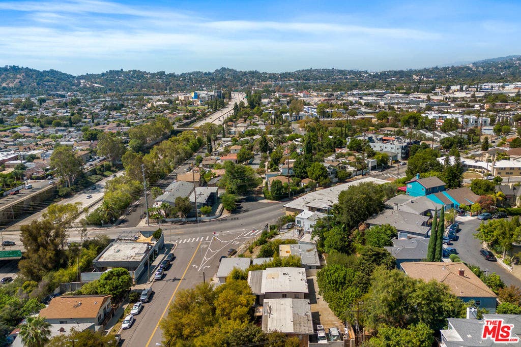 3619 Fletcher Drive, Los Angeles, CA 90065 3619 Fletcher Drive, Los Angeles, CA 90065