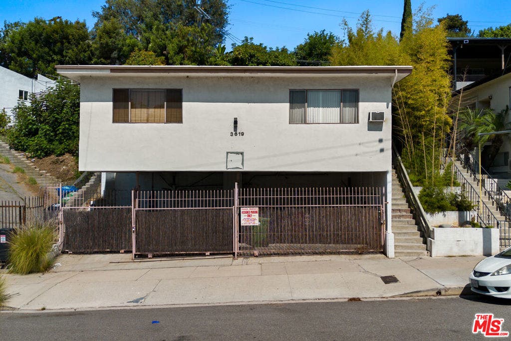 3619 Fletcher Drive, Los Angeles, CA 90065 3619 Fletcher Drive, Los Angeles, CA 90065
