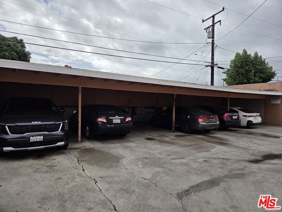 6126 King Avenue, #A, Maywood, CA 90270 6126 King Avenue, #A, Maywood, CA 90270