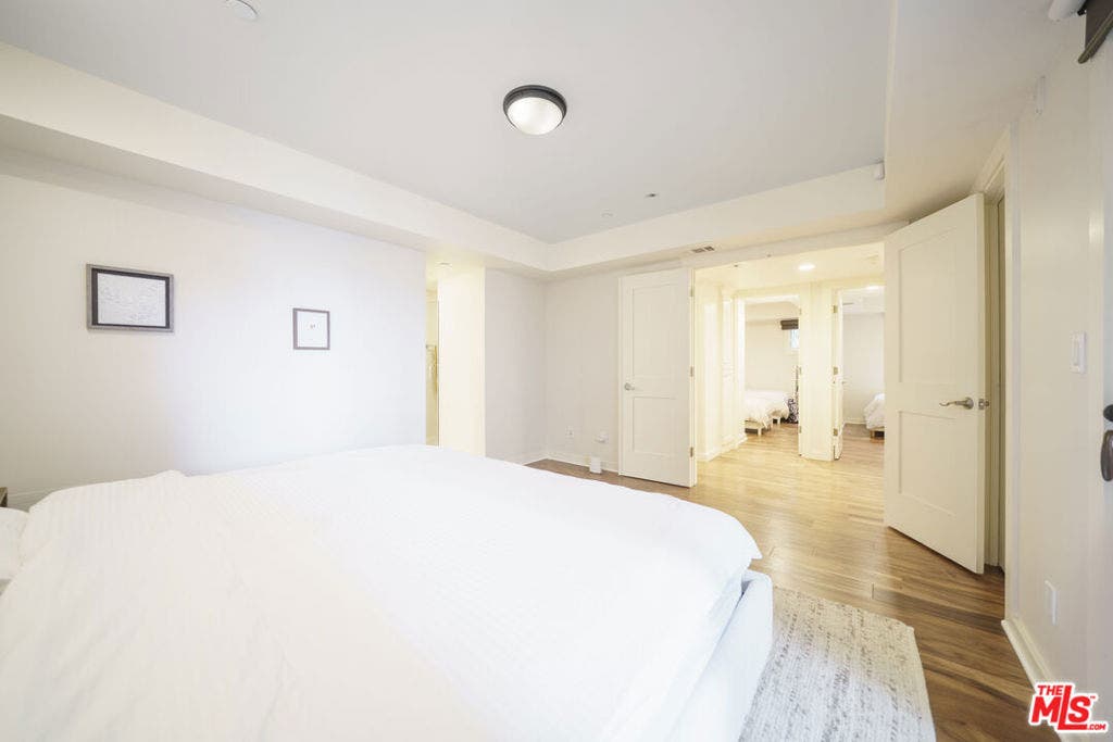 642 Hermosa Avenue, Hermosa Beach, CA 90254 642 Hermosa Avenue, Hermosa Beach, CA 90254