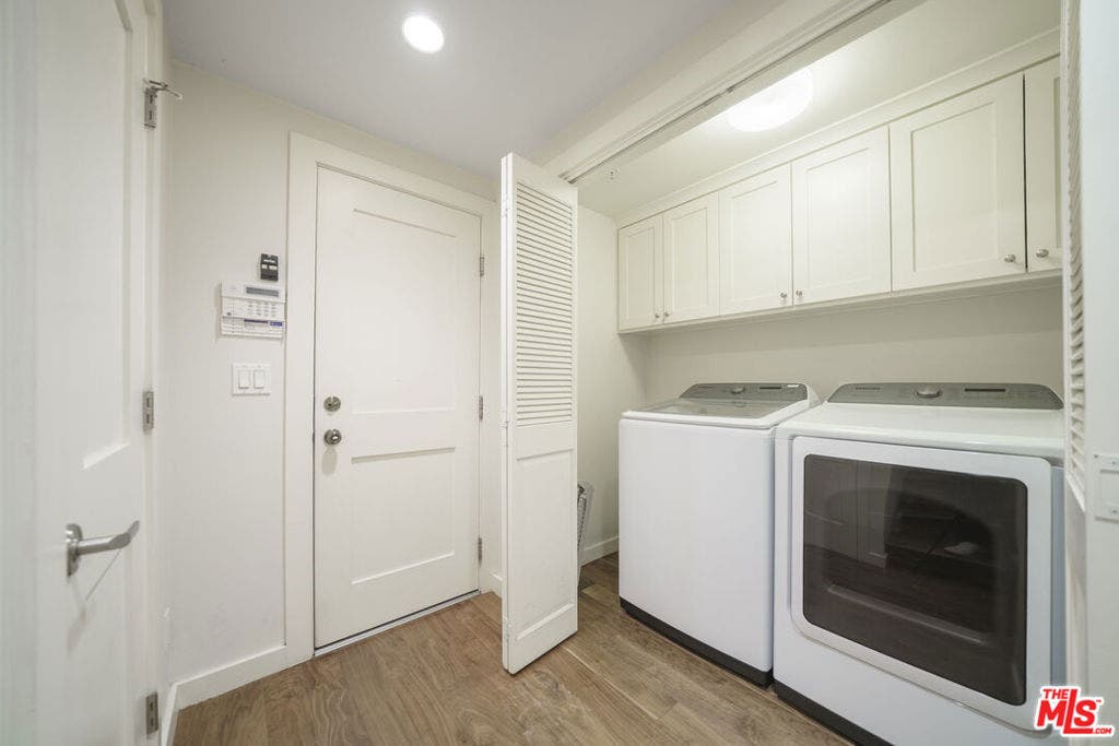 642 Hermosa Avenue, Hermosa Beach, CA 90254 642 Hermosa Avenue, Hermosa Beach, CA 90254