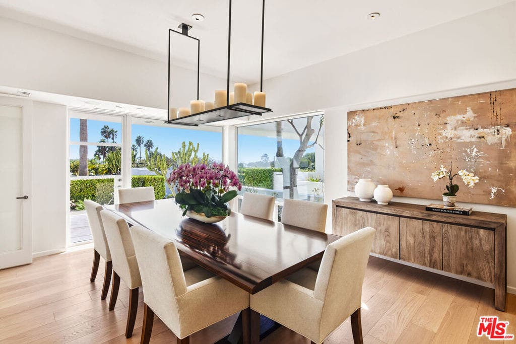 27549 Pacific Coast Highway, Malibu, CA 90265 27549 Pacific Coast Highway, Malibu, CA 90265