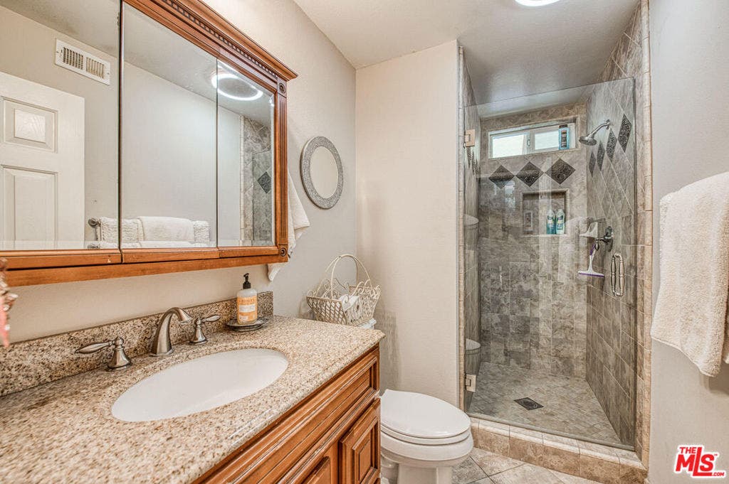 26821 Estanciero Drive, Mission Viejo, CA 92691 26821 Estanciero Drive, Mission Viejo, CA 92691