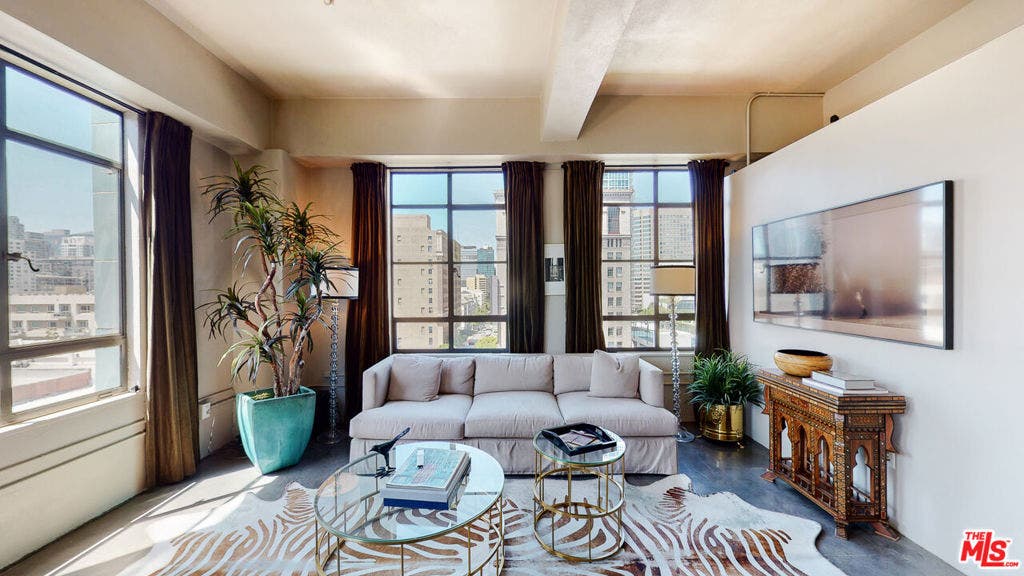 849 S Broadway, #708, Los Angeles, CA 90014 849 S Broadway, #708, Los Angeles, CA 90014