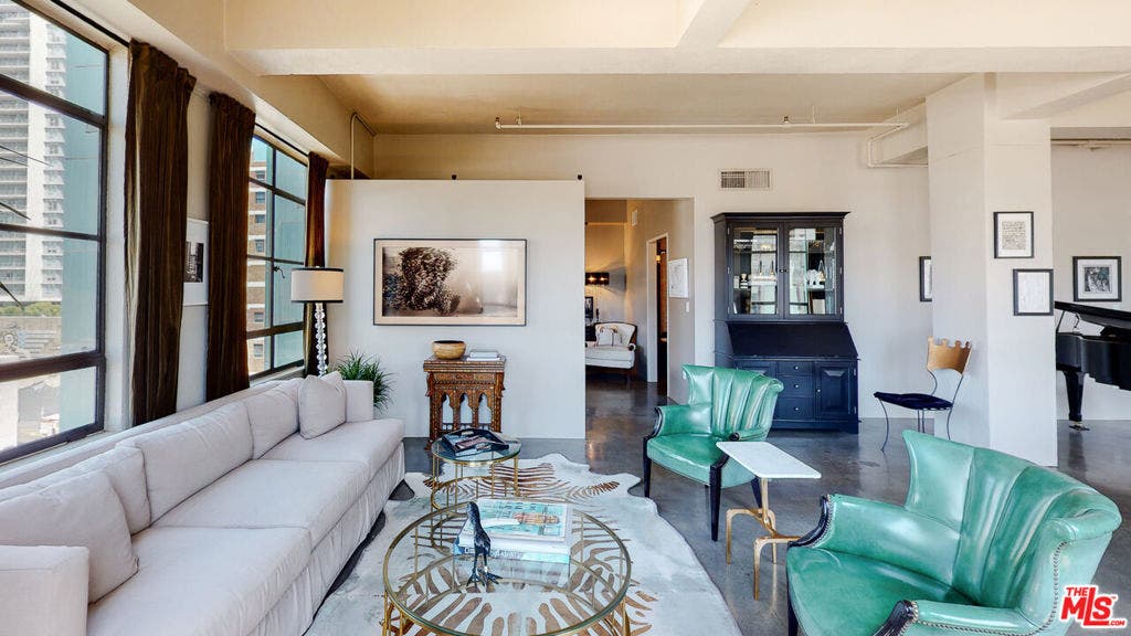 849 S Broadway, #708, Los Angeles, CA 90014 849 S Broadway, #708, Los Angeles, CA 90014