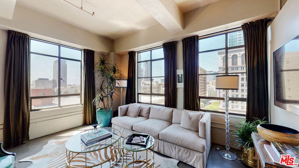 849 S Broadway, #708, Los Angeles, CA 90014 849 S Broadway, #708, Los Angeles, CA 90014
