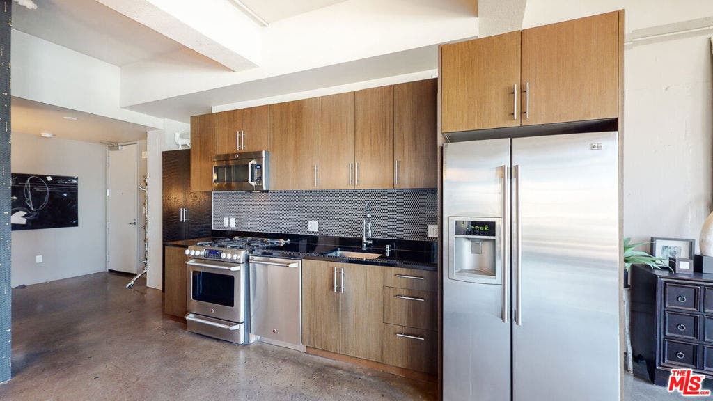 849 S Broadway, #708, Los Angeles, CA 90014 849 S Broadway, #708, Los Angeles, CA 90014