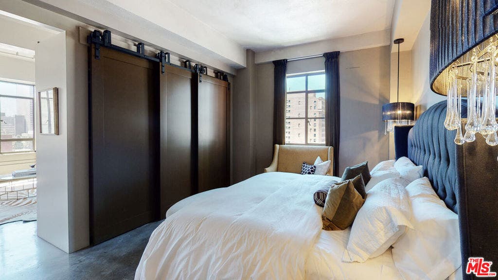 849 S Broadway, #708, Los Angeles, CA 90014 849 S Broadway, #708, Los Angeles, CA 90014