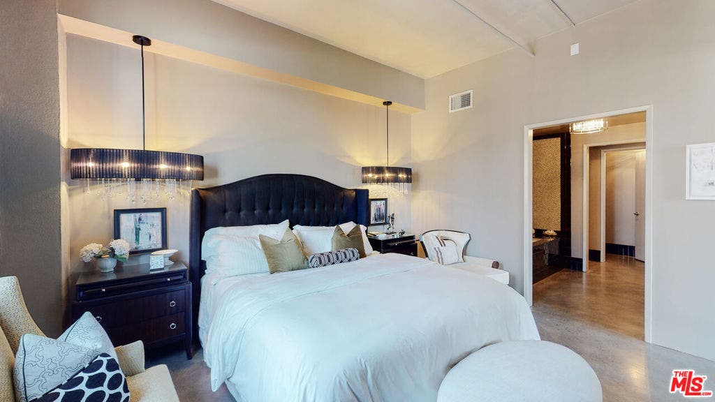 849 S Broadway, #708, Los Angeles, CA 90014 849 S Broadway, #708, Los Angeles, CA 90014