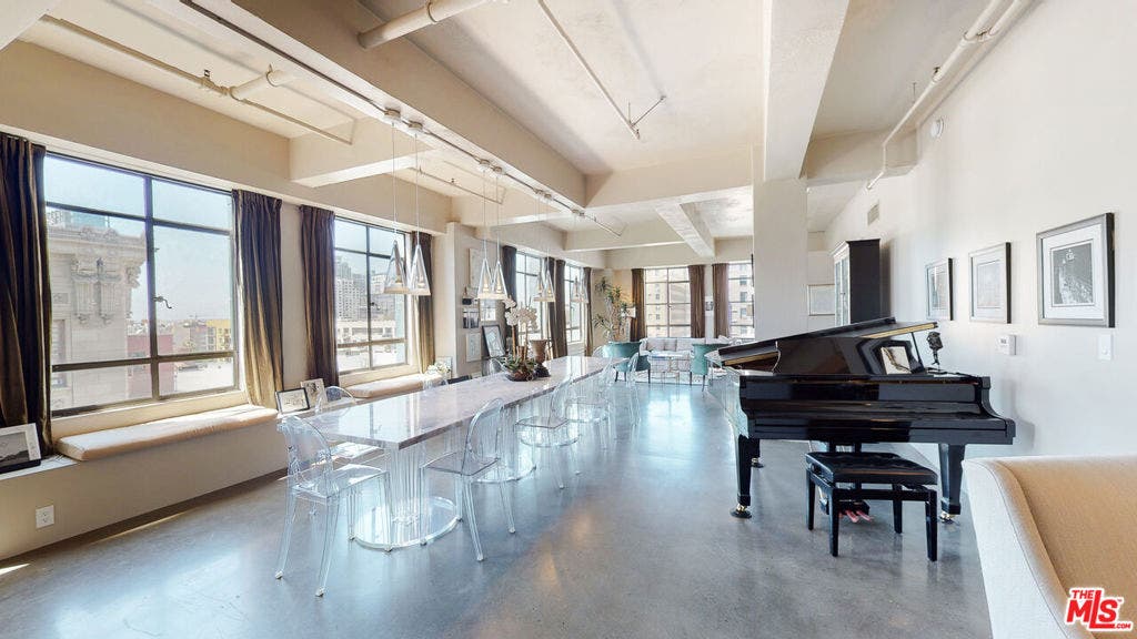 849 S Broadway, #708, Los Angeles, CA 90014 849 S Broadway, #708, Los Angeles, CA 90014