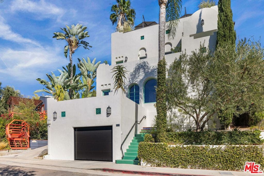 3313 Descanso Drive, Los Angeles, CA 90026 3313 Descanso Drive, Los Angeles, CA 90026