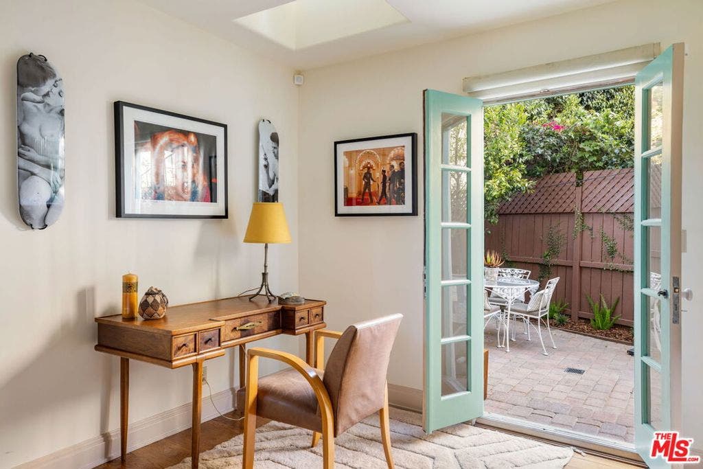 3313 Descanso Drive, Los Angeles, CA 90026 3313 Descanso Drive, Los Angeles, CA 90026