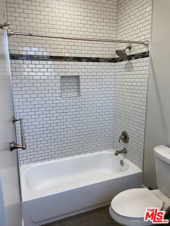 3157 Estara Avenue, Los Angeles, CA 90065 3157 Estara Avenue, Los Angeles, CA 90065